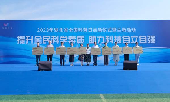 说明: //www.touqingzp.com/__local/5/0E/08/C399D0291BBBD4C88C0CC6D87E8_A8B92668_2C2E3.jpg?e=.jpg